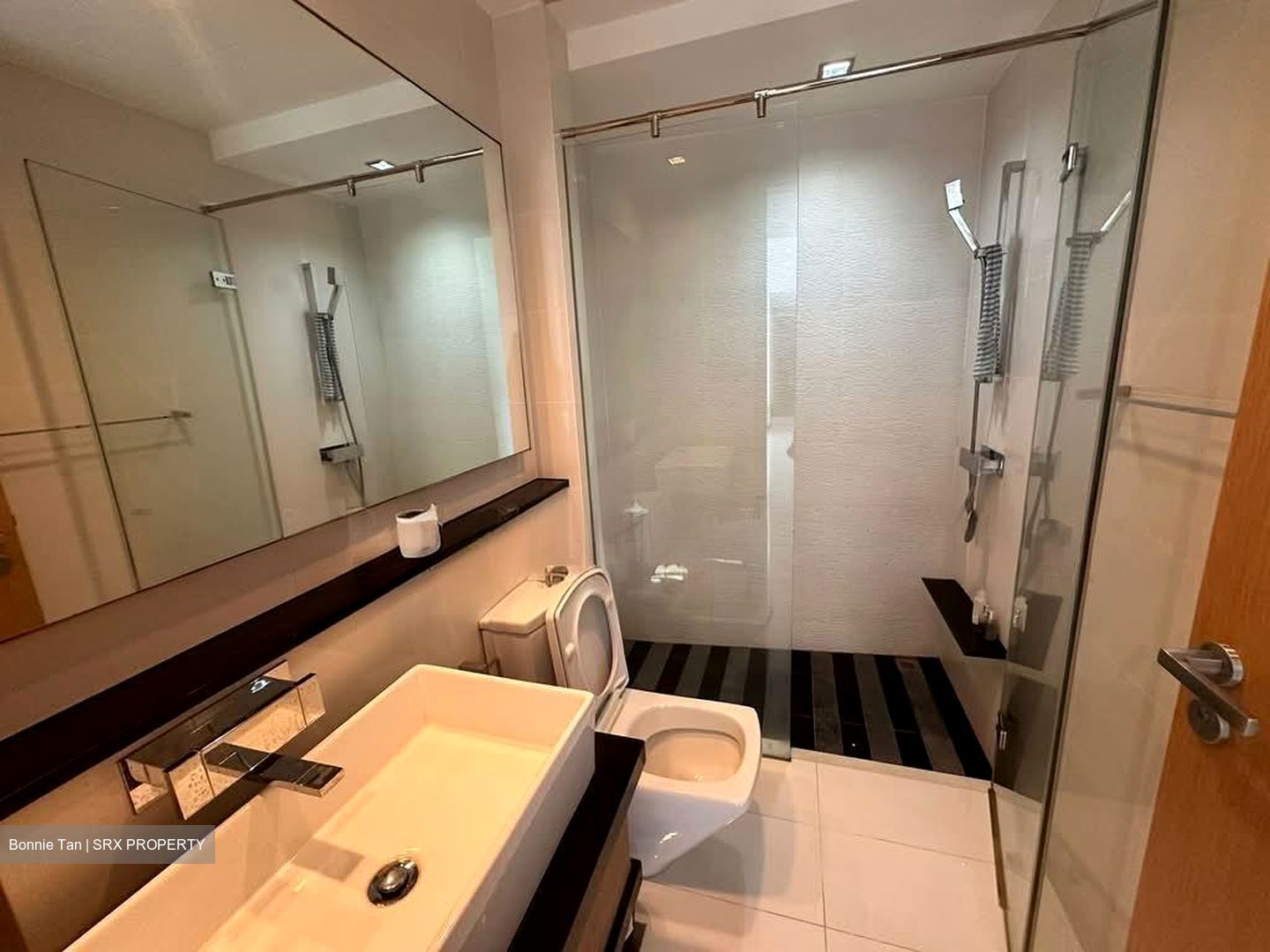 Marina Bay Residences (D1), Condominium #534800381